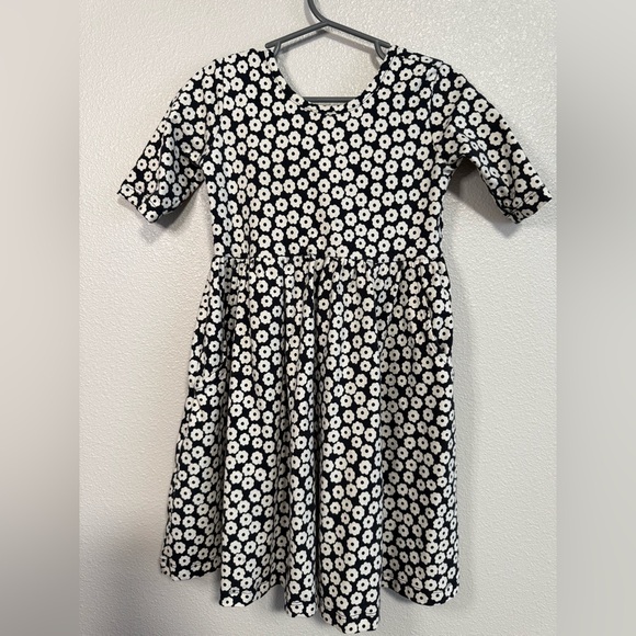 Hanna Andersson Skater dress 5 - Picture 2 of 6